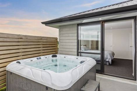 Photo of property in 101 Te Kio Crescent, Papamoa Beach, Papamoa, 3118