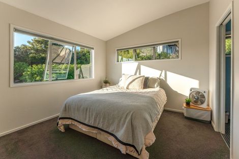 Photo of property in 12 Makora Avenue, Oneroa, Waiheke Island, 1081