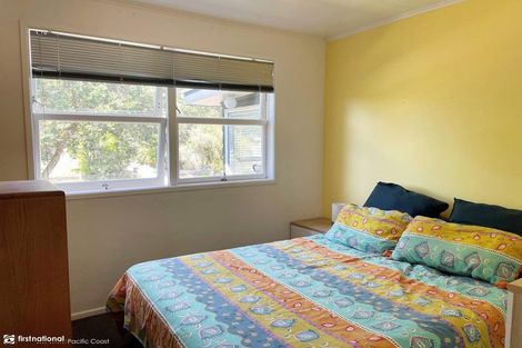 Photo of property in 114 Chartwell Avenue, Whangamata, 3620