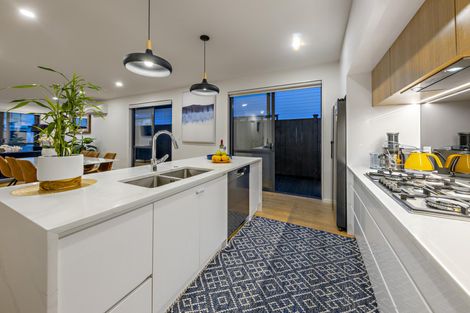 Photo of property in 23 Riroriro Road, Hobsonville, Auckland, 0616