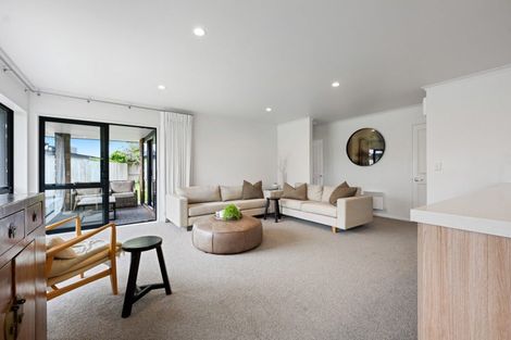 Photo of property in 5 Winslow Court, Huntington, Hamilton, 3210