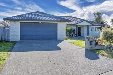 Photo of property in 43 Murray Court, Paraparaumu Beach, Paraparaumu, 5032