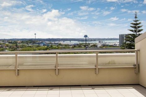 Photo of property in Santa Fe, 11/21 Day Street, Auckland Central, Auckland, 1010