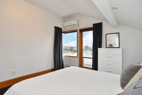 Photo of property in 4 Whitmore Street, Edgeware, Christchurch, 8013