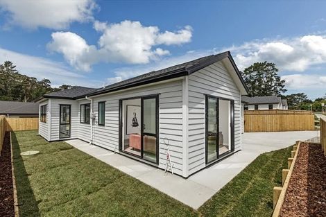 Photo of property in 103 Schoolside Road, Kumeu, 0810