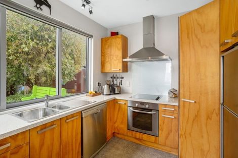 Photo of property in 14 Jessie Street, Petone, Lower Hutt, 5012