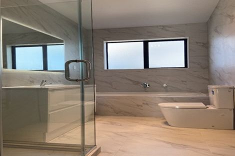 Photo of property in 35 Symes Drive, Red Beach, 0932