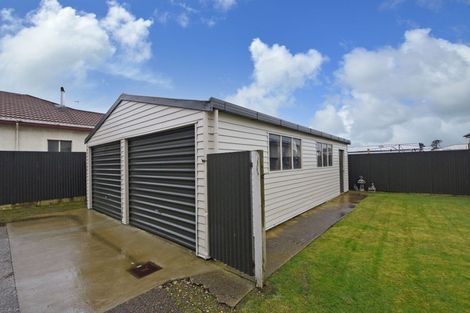 Photo of property in 10 Chesney Street, Heidelberg, Invercargill, 9812