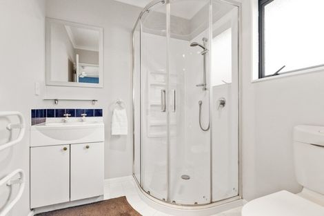 Photo of property in 3 Amanda Place, Mayfair, Hastings, 4122