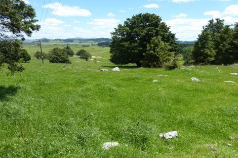 Photo of property in 112 Mountain View Road, Hikurangi, 0114