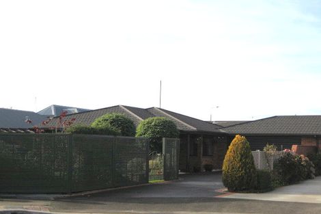 Photo of property in 37 Cardigan Bay Place, Addington, Christchurch, 8024