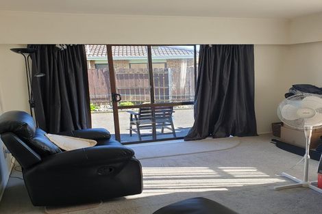 Photo of property in 5c Rossiter Avenue, Waiuku, 2123