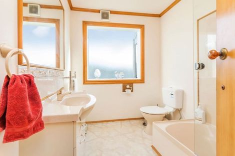 Photo of property in 86 Fraser Avenue, Johnsonville, Wellington, 6037