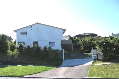Photo of property in 50 Hebron Road, Waiake, Auckland, 0630