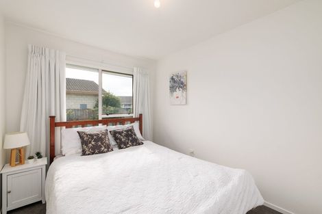 Photo of property in 1/17 Tamarisk Place, Parklands, Christchurch, 8083