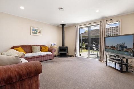 Photo of property in 102 Doncaster Drive, Papamoa Beach, Papamoa, 3118