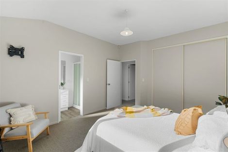 Photo of property in 90 Condell Avenue, Papanui, Christchurch, 8053