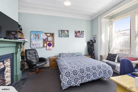 Photo of property in 824 Cumberland Street, North Dunedin, Dunedin, 9016