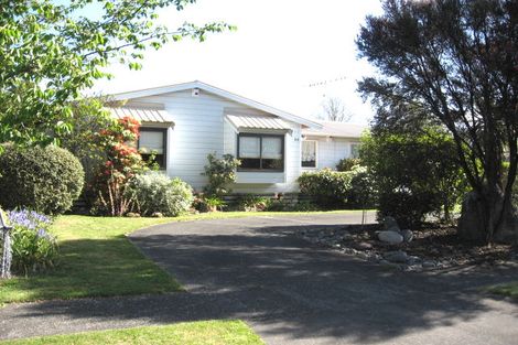 Photo of property in 64 Rangipoia Place, Turangi, 3334