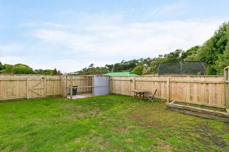 Photo of property in 35 Hindmarsh Street, Johnsonville, Wellington, 6037