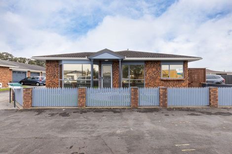 Photo of property in 4/49 Sackville Street, Fitzroy, New Plymouth, 4312