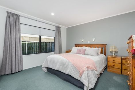 Photo of property in 9 Russley Drive, Mount Maunganui, 3116