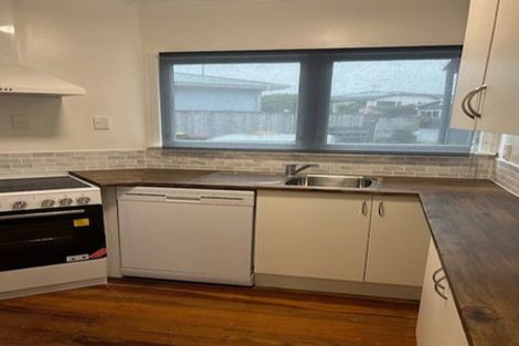Photo of property in 2/184 Powderham Street, New Plymouth, 4310
