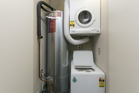 Photo of property in Vespa Apartments, 307/20 Hanson Street, Mount Cook, Wellington, 6021