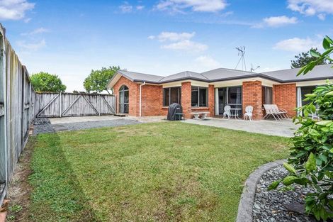 Photo of property in 43 Farringdon Avenue, Rototuna North, Hamilton, 3210