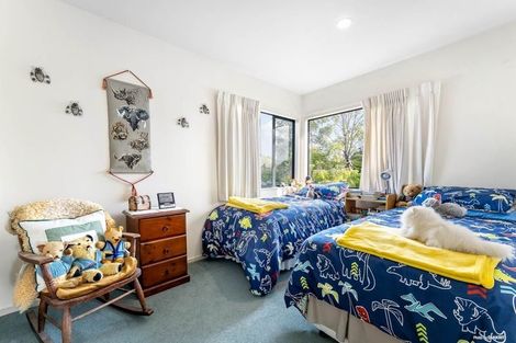 Photo of property in 16 Sunny Crescent, Huapai, Kumeu, 0810