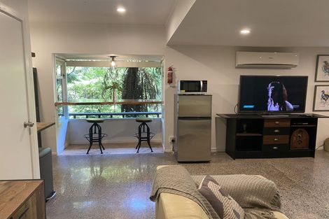 Photo of property in 55a Tui Glen Road, Birkenhead, Auckland, 0626