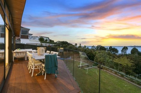 Photo of property in 10 Hillcrest Road, Hatfields Beach, Orewa, 0931