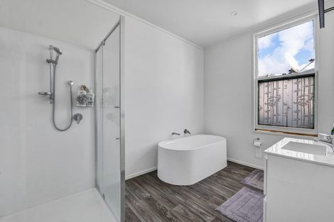 Photo of property in 30 Cambria Street, Hawera, 4610