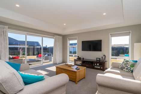 Photo of property in 27 Ben Lomond Drive, Mosgiel, 9024
