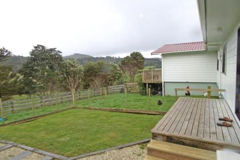 Photo of property in 59 Arrowsmith Road, Waitakere, Henderson, 0782