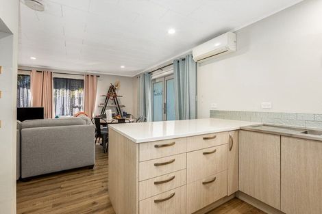 Photo of property in 12b Bell Street, Tawa, Wellington, 5028