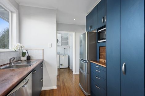 Photo of property in 100 Fraser Crescent, Elderslea, Upper Hutt, 5018