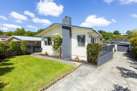 Photo of property in 20 Blue Mountains Road, Silverstream, Upper Hutt, 5019