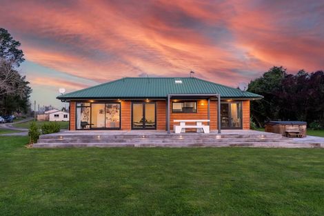 Photo of property in 65a Connollys Line, Carterton, 5713