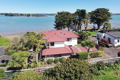 Photo of property in 12 Channel View Road, Clarks Beach, Pukekohe, 2679