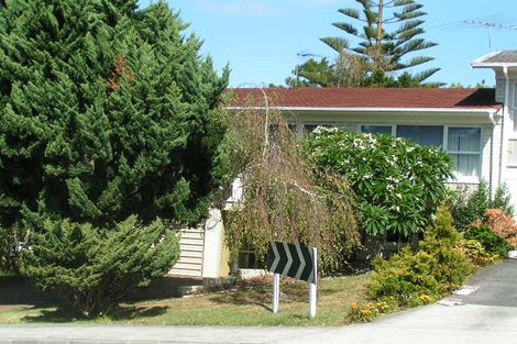 Photo of property in 1/48 Richards Avenue, Forrest Hill, Auckland, 0620
