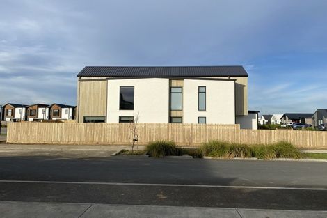 Photo of property in 1 Adzebill Court, Rototuna North, Hamilton, 3210