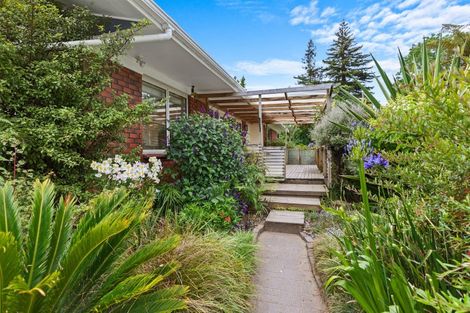 Photo of property in 602 Welcome Bay Road, Welcome Bay, Tauranga, 3175