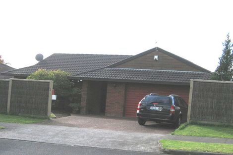 Photo of property in 64 Simmental Crescent, Somerville, Auckland, 2014