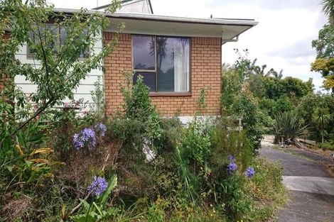 Photo of property in 2/2 Orewa Street, Torbay, Auckland, 0630