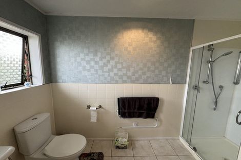 Photo of property in 124 Carnoustie Drive, Wattle Downs, Auckland, 2103