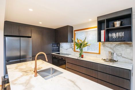 Photo of property in 23 Saint Albans Avenue, Hokowhitu, Palmerston North, 4410
