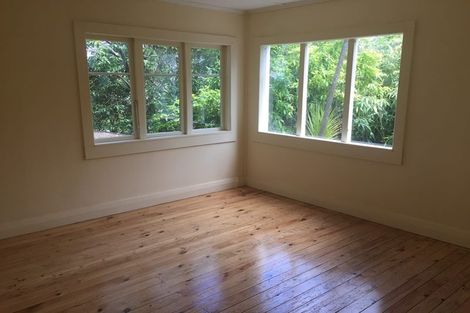 Photo of property in 6 Russell Road, Wainui, Silverdale, 0992