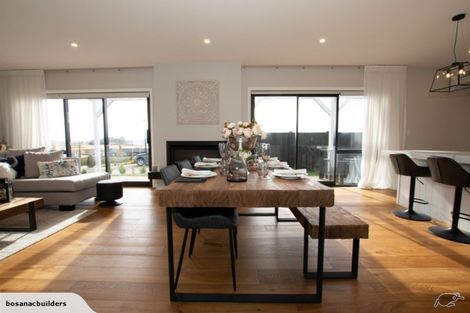 Photo of property in 22 Walter Lawry Road, Paerata, Pukekohe, 2124