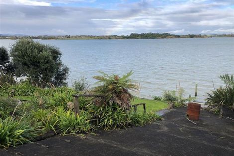 Photo of property in 10 Gigi Place, Conifer Grove, Takanini, 2112